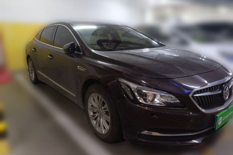 Used Buick LaCrosse 2016 20T Elite Edition Front Right 45 Deg
