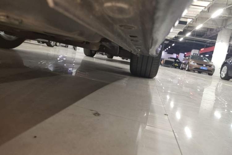 Used Buick LaCrosse 2016 20T Elite Edition Left Side Sill