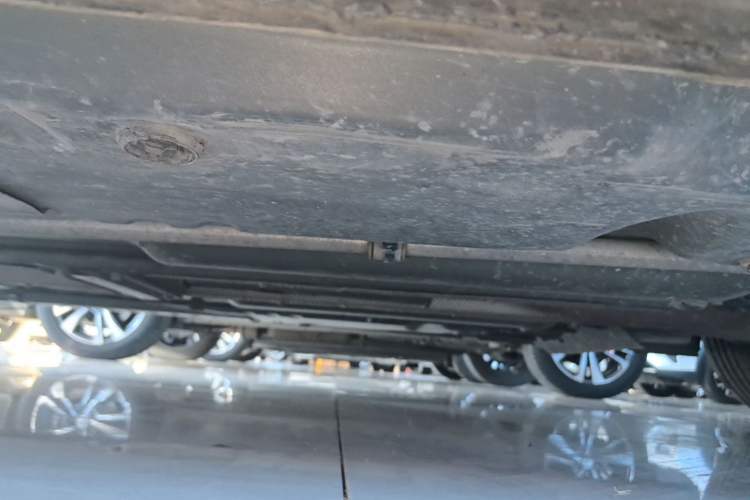 Used Buick LaCrosse 2016 20T Luxury Model Left Side Sill