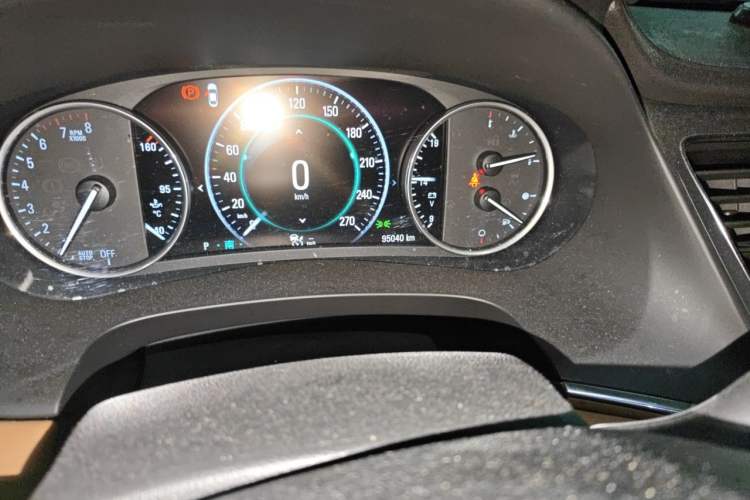 Used Buick LaCrosse 2016 20T Luxury Model Odometer Close Up