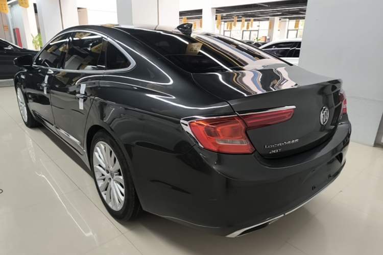 Used Buick LaCrosse 2016 28T Flagship Model Rear Left 45 Deg