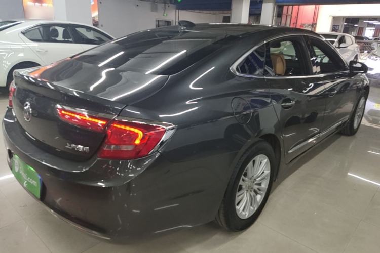 Used Buick LaCrosse 2016 20T Elite Edition Rear Right 45 Deg