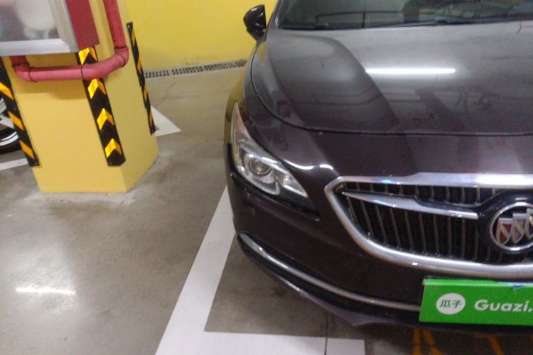 Used Buick LaCrosse 2016 20T Elite Edition Right Front Headlight