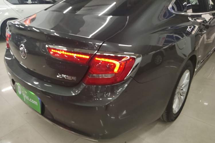 Used Buick LaCrosse 2016 20T Elite Edition Right Rear Taillight