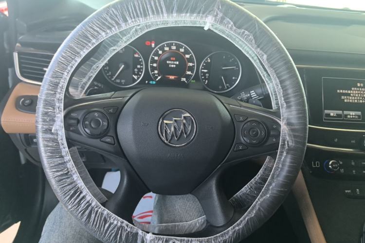 Used Buick LaCrosse 2016 20T Luxury Model Steering Wheel