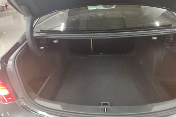 Used Buick LaCrosse 2016 20T Elite Edition Trunk