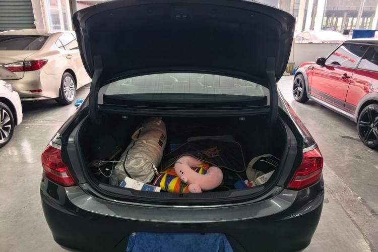 Used Buick LaCrosse 2016 20T Elite Edition Trunk