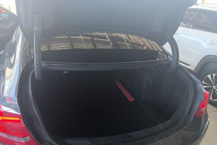 Used Buick LaCrosse 2016 20T Luxury Model Trunk