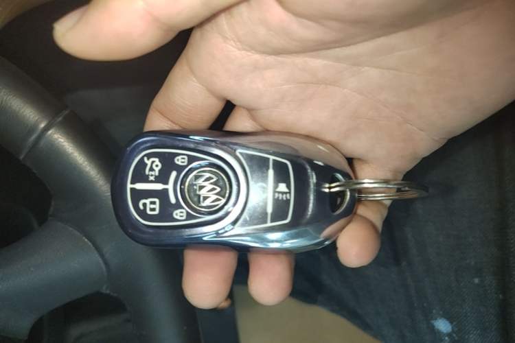 Used Buick LaCrosse 2016 20T Elite Edition Vehicle Key