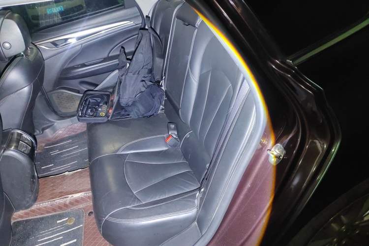 Used Buick LaCrosse 2016 Revised Version 28T Elite Edition Left Rear Seat