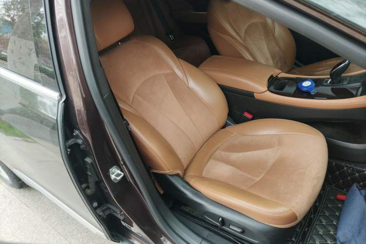 Used Buick LaCrosse 2016 20T Elite Edition Right Front Seat