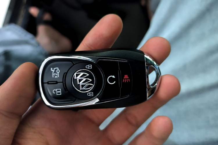 Used Buick LaCrosse 2016 Revised Version 28T Elite Edition Vehicle Key