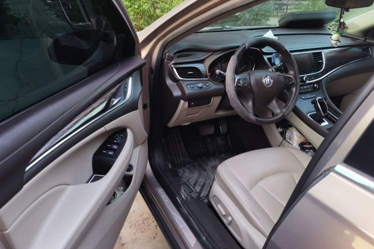 Used Buick LaCrosse 2016 20T Leading Model Driver Seat