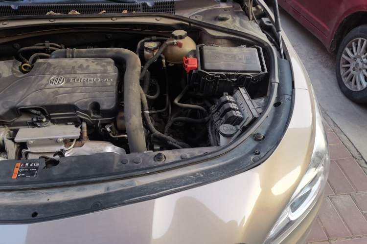 Used Buick LaCrosse 2016 20T Leading Model Engine Bay Left