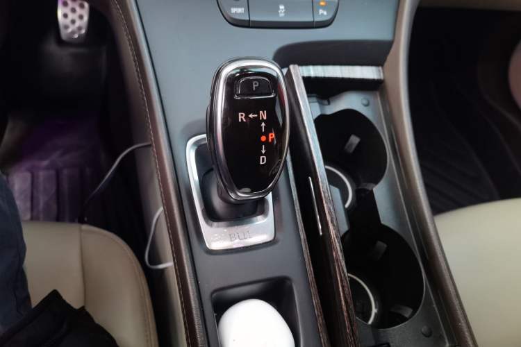 Used Buick LaCrosse 2016 20T Leading Model Gear Lever