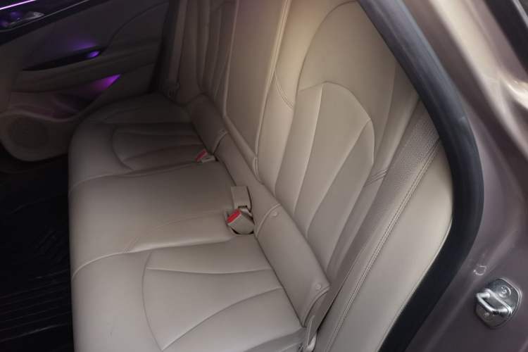 Used Buick LaCrosse 2016 20T Leading Model Left Rear Seat