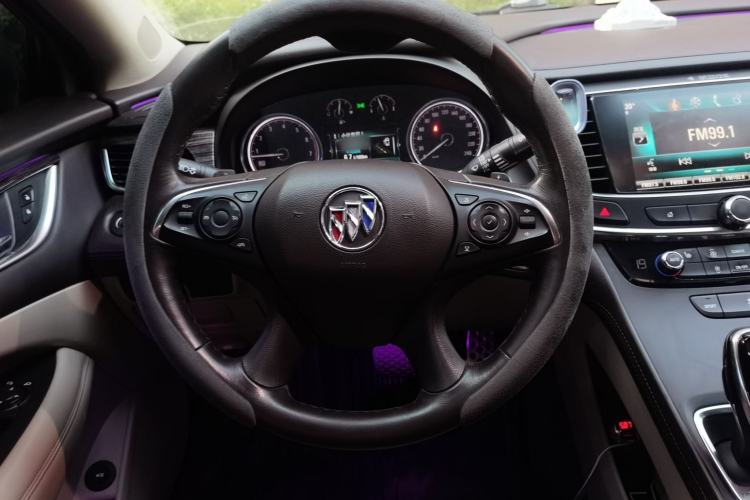 Used Buick LaCrosse 2016 20T Leading Model Steering Wheel