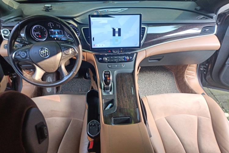 Used Buick LaCrosse 2016 20T Elite Edition Center Console