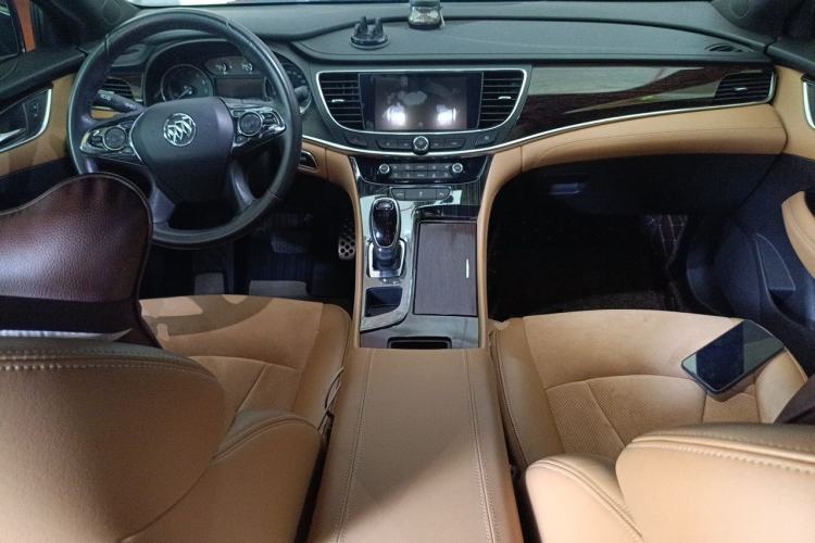 Used Buick LaCrosse 2016 20T Elite Edition Center Console
