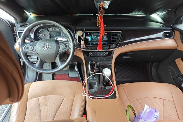 Used Buick LaCrosse 2016 20T Elite Edition Center Console