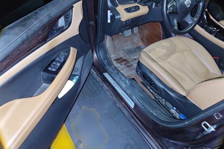 Used Buick LaCrosse 2016 20T Elite Edition Driver Seat