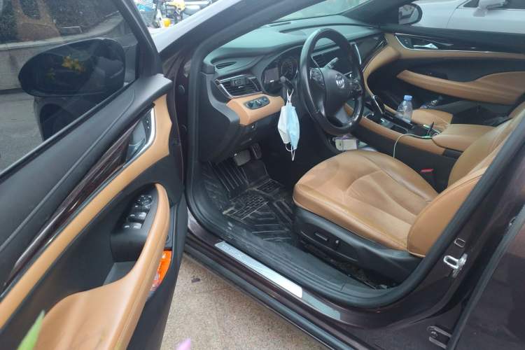 Used Buick LaCrosse 2016 20T Elite Edition Driver Seat