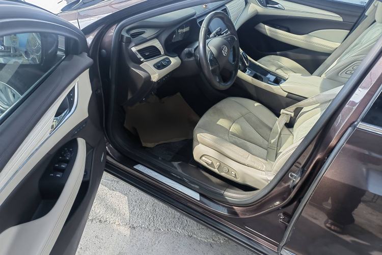 Used Buick LaCrosse 2016 30H Luxury Version Driver Seat