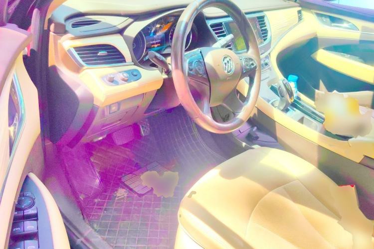 Used Buick LaCrosse 2016 30H Elite Edition Driver Seat