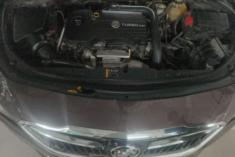Used Buick LaCrosse 2016 20T Elite Edition Engine Bay