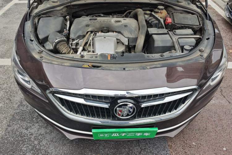 Used Buick LaCrosse 2016 Revised Version 28T Elite Edition Engine Bay