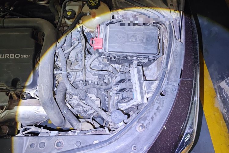 Used Buick LaCrosse 2016 20T Elite Edition Engine Bay Left
