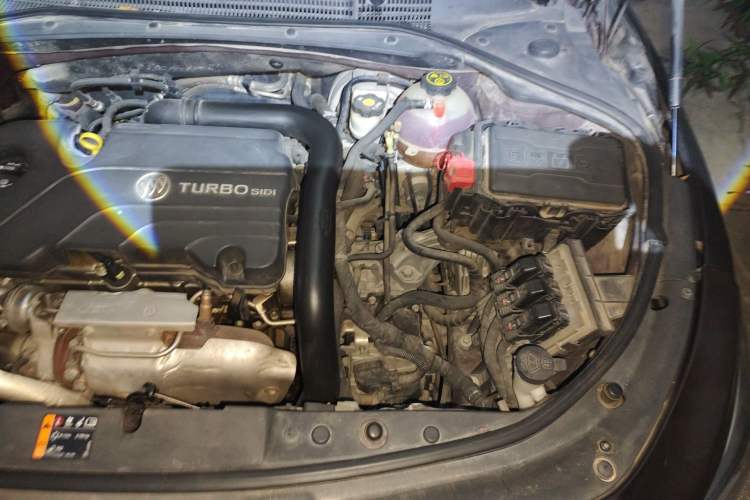 Used Buick LaCrosse 2016 20T Elite Edition Engine Bay Left