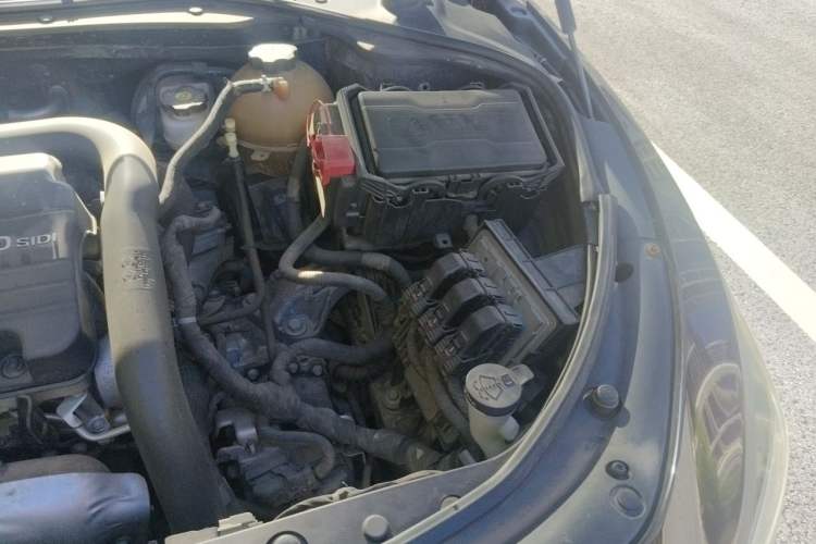 Used Buick LaCrosse 2016 Revised 20T Leading Edition Engine Bay Left