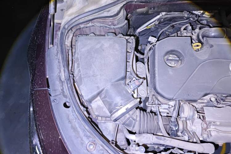 Used Buick LaCrosse 2016 20T Elite Edition Engine Bay Right