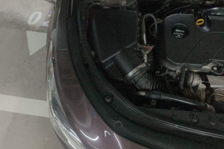 Used Buick LaCrosse 2016 20T Elite Edition Engine Bay Right