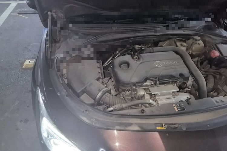 Used Buick LaCrosse 2016 20T Elite Edition Engine Bay Right