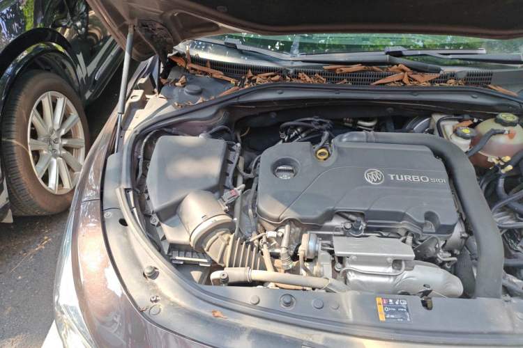 Used Buick LaCrosse 2016 20T Leading Model Engine Bay Right