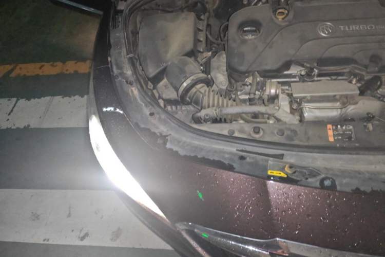 Used Buick LaCrosse 2016 20T Elite Edition Engine Bay Right