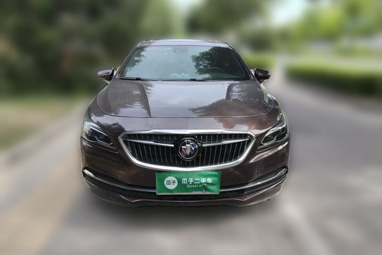 Used Buick LaCrosse 2016 28T Luxury Version Front