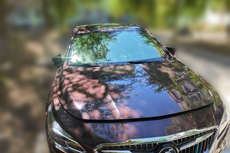 Used Buick LaCrosse 2016 28T Luxury Version Front