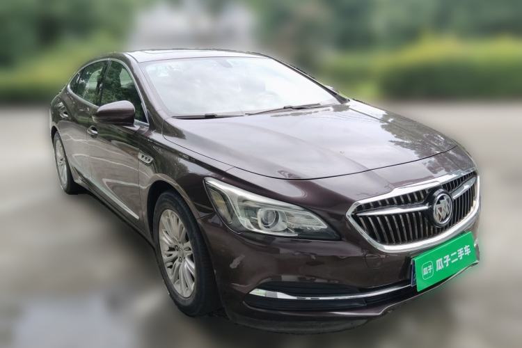 Used Buick LaCrosse 2016 20T Leading Model Front Right 45 Deg