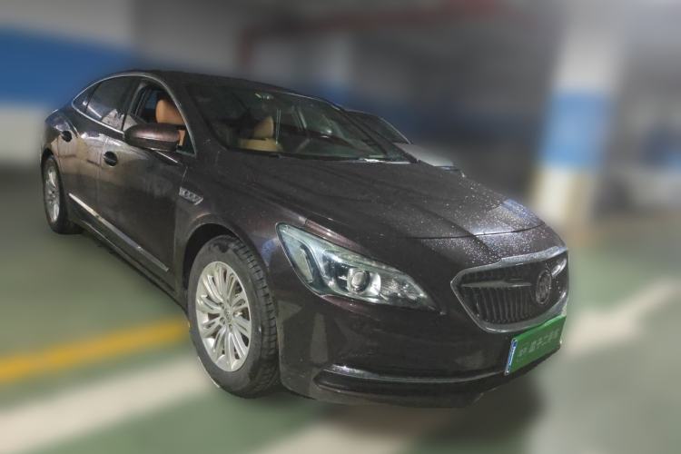 Used Buick LaCrosse 2016 20T Elite Edition Front Right 45 Deg