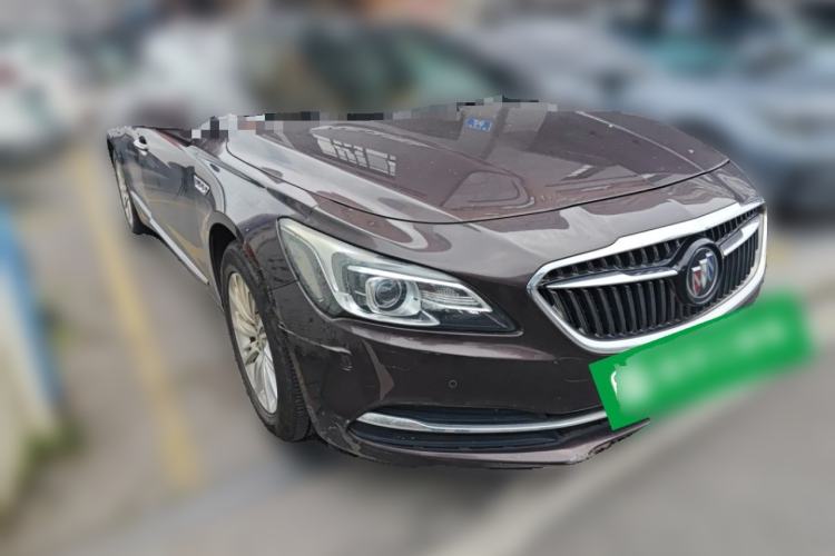 Used Buick LaCrosse 2016 20T Luxury Model Front Right 45 Deg