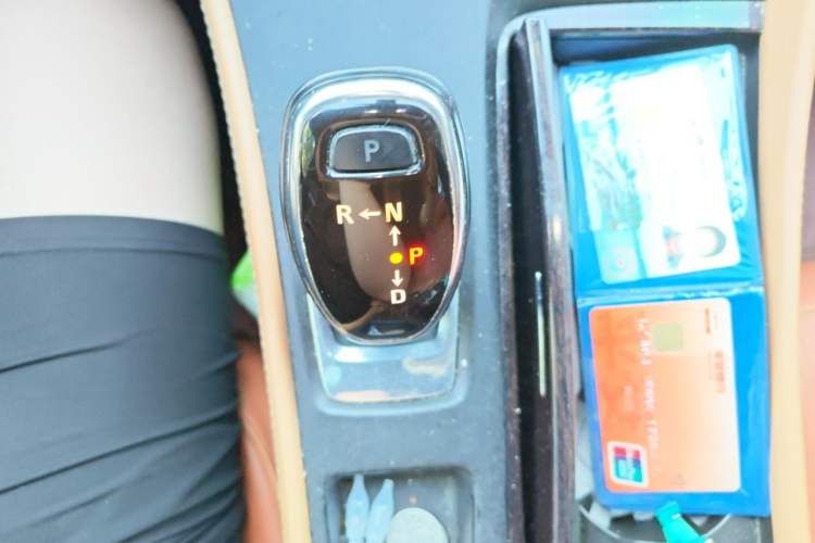 Used Buick LaCrosse 2016 20T Elite Edition Gear Lever