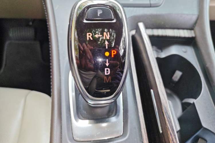 Used Buick LaCrosse 2016 20T Leading Model Gear Lever