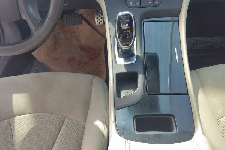 Used Buick LaCrosse 2016 30H Luxury Version Gear Lever