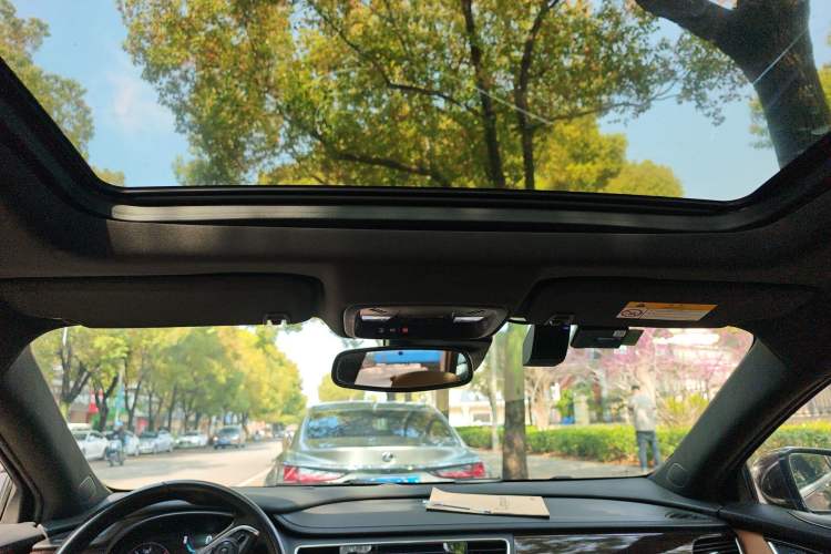 Used Buick LaCrosse 2016 20T Luxury Model Headliner
