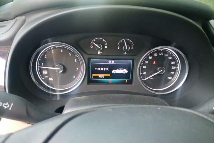 Used Buick LaCrosse 2016 28T Premium Edition Instrument Cluster
