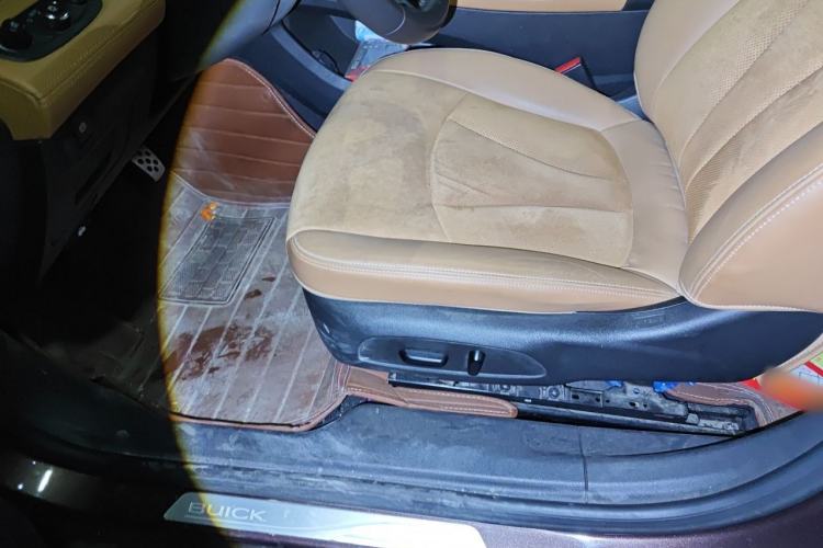 Used Buick LaCrosse 2016 20T Elite Edition Left Front Seat