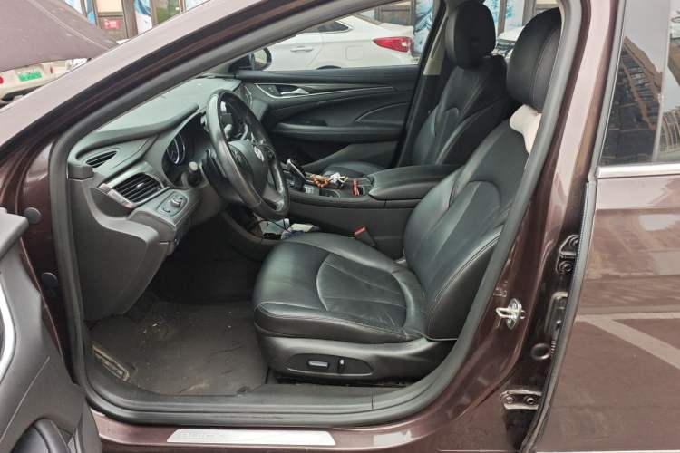 Used Buick LaCrosse 2016 Revised Version 28T Elite Edition Left Front Seat